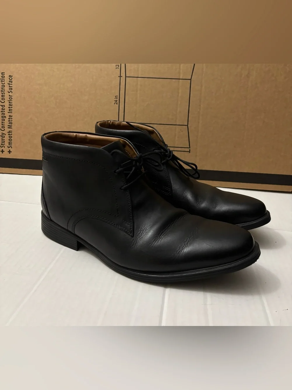 Clarks Whiddon Mid Boots Mens Size 12W Black  Chukka Dress Shoes